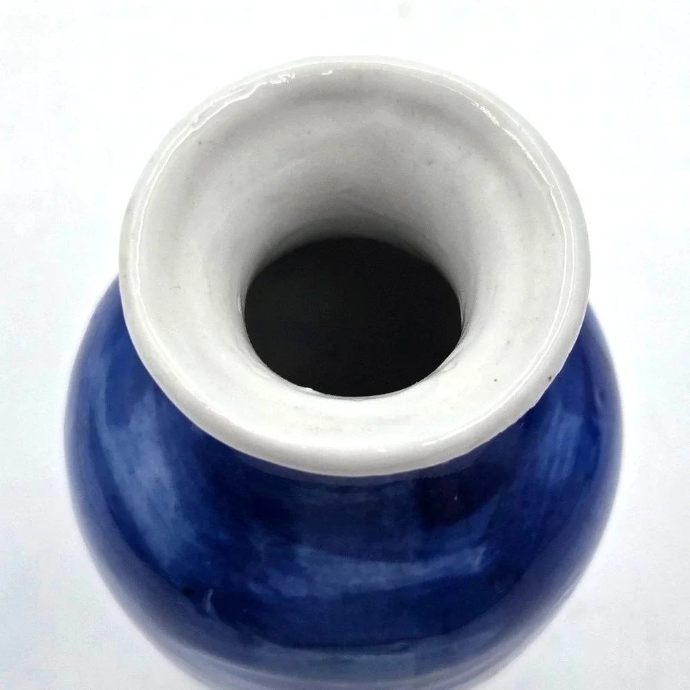 Vintage Miniature Blue and White‎ Cherry Blossom Vase 4